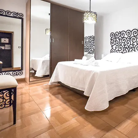 Al-alba Apartment *